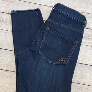 Express Jeans - ‼5️⃣/$🔟‼Express crop high rise legging Express Jeans - ‼5️⃣/$🔟‼Express crop high rise legging